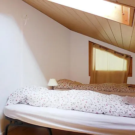 Apartment Sleeps 8 Wifi